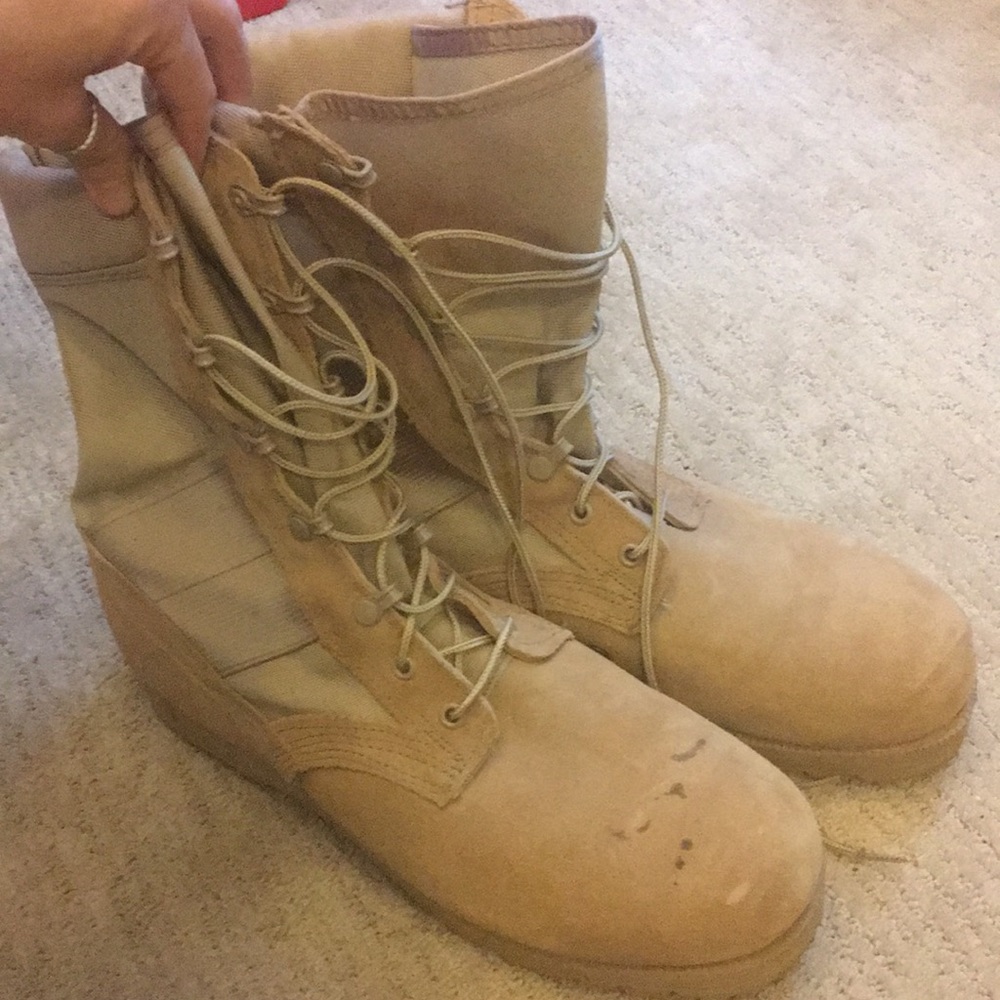 Standard issue army boots 10.5R